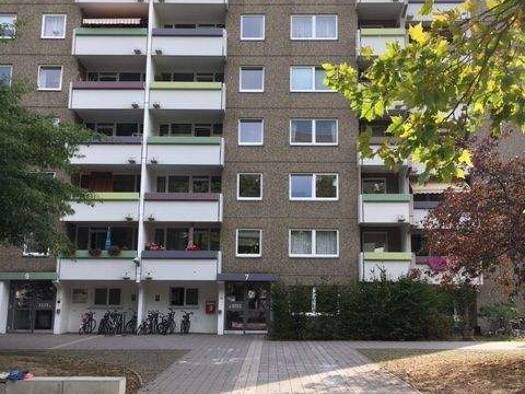 Wohnung zur Miete 573 € 1,5 Zimmer 46,5 m² 6. Geschoss frei ab 16.03.2026 Bartningstraße 9 Kranichstein Darmstadt 64289