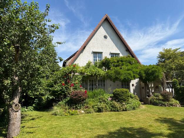 Einfamilienhaus zum Kauf 229.900 € 5 Zimmer 137 m² 564 m² Grundstück Im Stillen Winkel 3 Rinteln Rinteln 31737