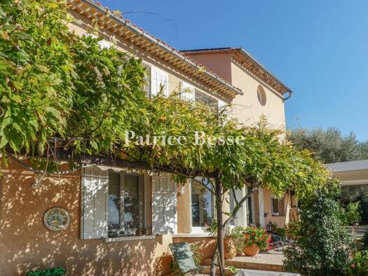 Einfamilienhaus zum Kauf 1.035.000 € 7 Zimmer 200 m² 1.129 m² Grundstück Super-Toulon Toulon 83200