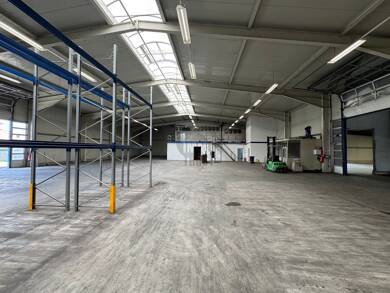Ladenfläche zum Kauf 1.599.000 € 6 Zimmer 300 m² Verkaufsfläche teilbar ab 2.351 m² Neustadt - Südost Neustadt am Rübenberge 31535