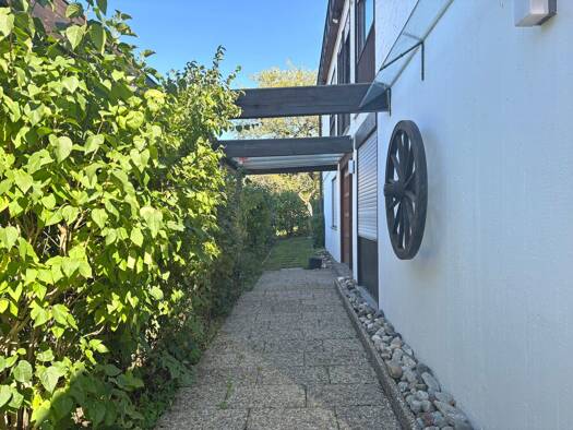 Haus zum Kauf 699.000 € 6,5 Zimmer 211,6 m² 648 m² Grundstück Bad Boll Bad Boll 73087