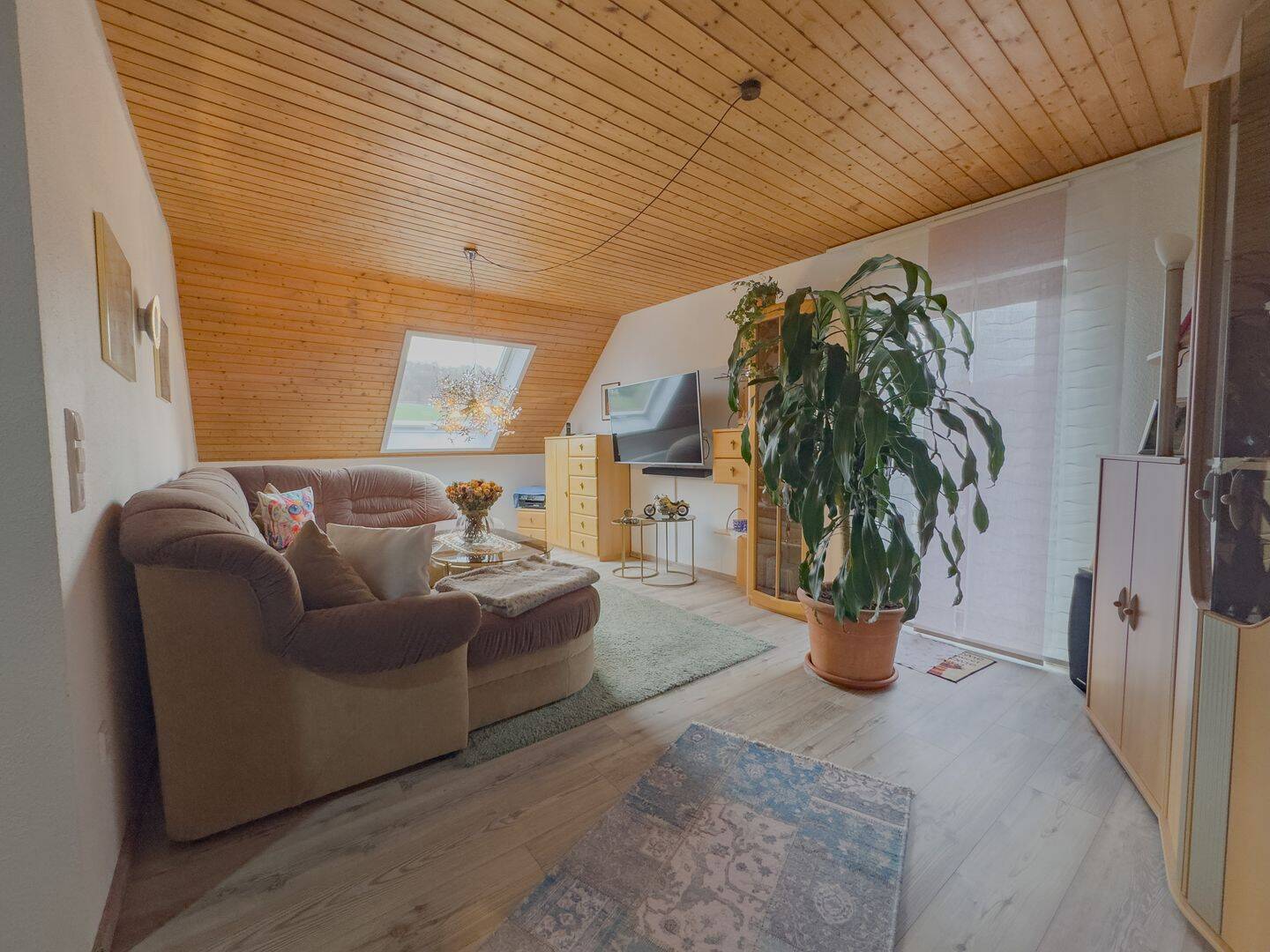 Immobilie in Eschbach - Ein Zuhause für Generationen - stilvoll modernisiertes Familienhaus in naturnaher Lage mit Weitblick - Bild 4