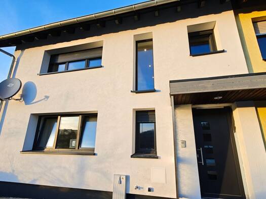 Doppelhaushälfte zur Miete 1.850 € 6 Zimmer 190 m² frei ab sofort Primsstraße 17 Lockweiler Wadern 66687
