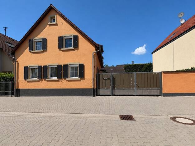 Mehrfamilienhaus zum Kauf 670.000 € 8 Zimmer 244 m² 555 m² Grundstück Knielingen Knielingen 76187