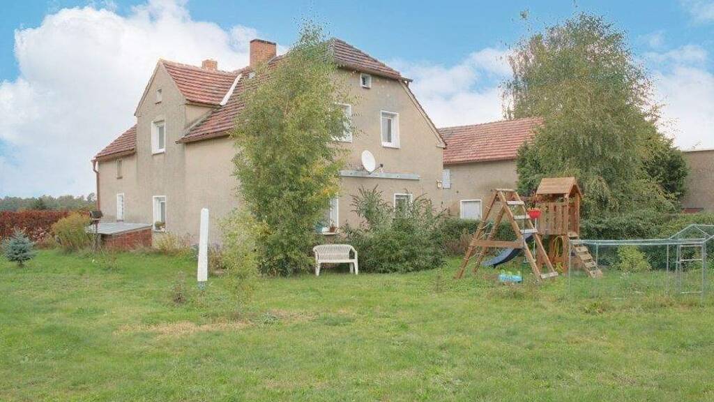 Einfamilienhaus zum Kauf provisionsfrei 123.000 € 5 Zimmer 162,3 m² 2.550 m² Grundstück frei ab 01.03.2026 Wiednitz Bernsdorf 02994