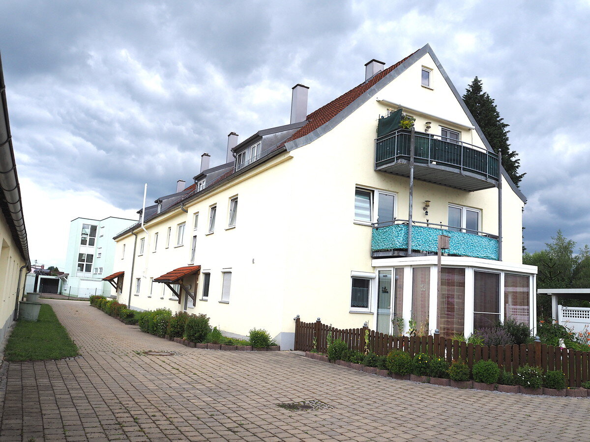 Wohnung zum Kauf 187.000 € 3 Zimmer 72 m²<br/>Wohnfläche 2.<br/>Geschoss Asbach-Bäumenheim Asbach-Bäumenheim 86663