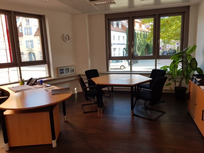 Bürokomplex zur Miete provisionsfrei 350 € 1 Zimmer 24 m²<br/>Bürofläche ab 17 m²<br/>Teilbarkeit Grubenstr. 20 Stadtmitte Rostock 18055