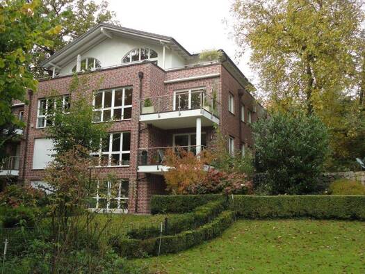 Wohnung zur Miete 3.300 € 3 Zimmer 150 m² Geschoss 1/3 frei ab 01.09.2026 Poppenbüttel Wandsbek 22391