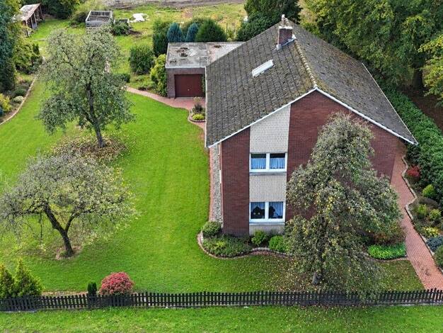 Einfamilienhaus zum Kauf 199.000 € 6 Zimmer 149,8 m² 2.441 m² Grundstück Eltern Haselünne 49740