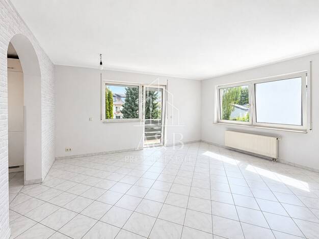 Wohnung zum Kauf 359.000 € 3 Zimmer 85 m² Hofheim Hofheim am Taunus 65719