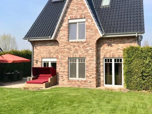 Haus zur Miete 2.499 € 5 Zimmer 169 m² 450 m² Grundstück frei ab 01.03.2027 Curslack Hamburg 21039