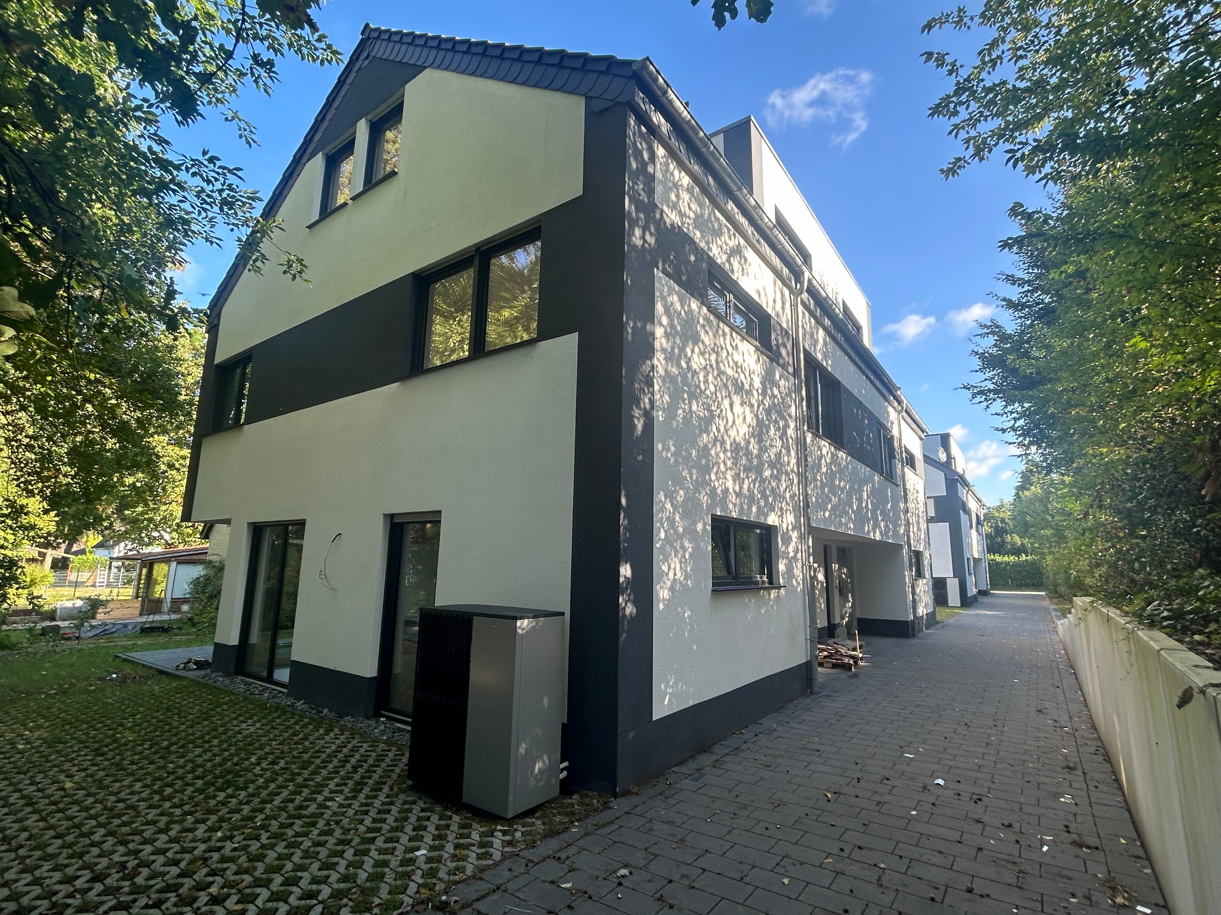 Doppelhaushälfte zur Miete 1.900 € 7 Zimmer 146,2 m²<br/>Wohnfläche 247 m²<br/>Grundstück Franziskusweg 1 Stukenbrock-Senne Schloß Holte-Stukenbrock 33758