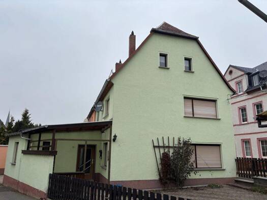 Doppelhaushälfte zum Kauf 144.000 € 4 Zimmer 120 m² 160 m² Grundstück Geringswalde 09326