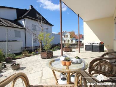 Wohnung zum Kauf 275.000 € 2 Zimmer 77,5 m² EG Stockstadt am Main 63811