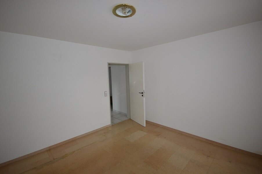 Wohnung zum Kauf 180.000 € 3 Zimmer 80 m²<br/>Wohnfläche EG<br/>Geschoss ab sofort<br/>Verfügbarkeit Bad Schussenried Bad Schussenried 88427