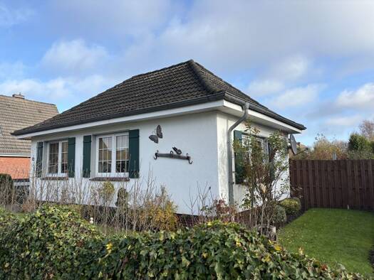 Bungalow zum Kauf 230.000 € 2 Zimmer 80 m² 585 m² Grundstück Hage 26524