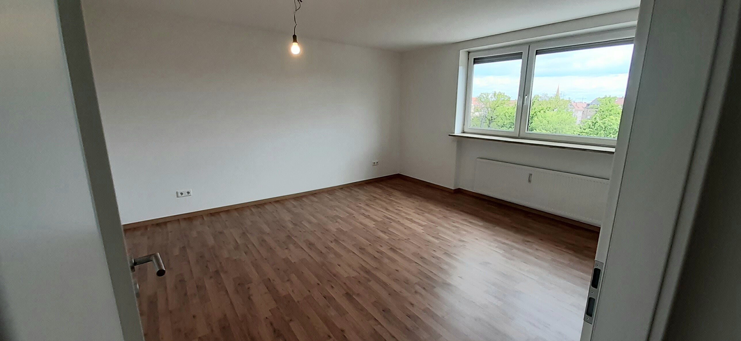 Wohnung zur Miete 950 € 3 Zimmer 88 m²<br/>Wohnfläche 5.<br/>Geschoss Hummelstein Nürnberg 90459