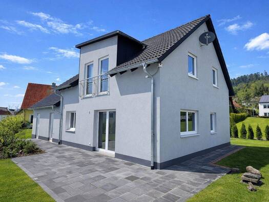 Einfamilienhaus zum Kauf 349.000 € 3 Zimmer 107,2 m² 768 m² Grundstück Stadtsteinach Stadtsteinach / Oberzaubach 95346