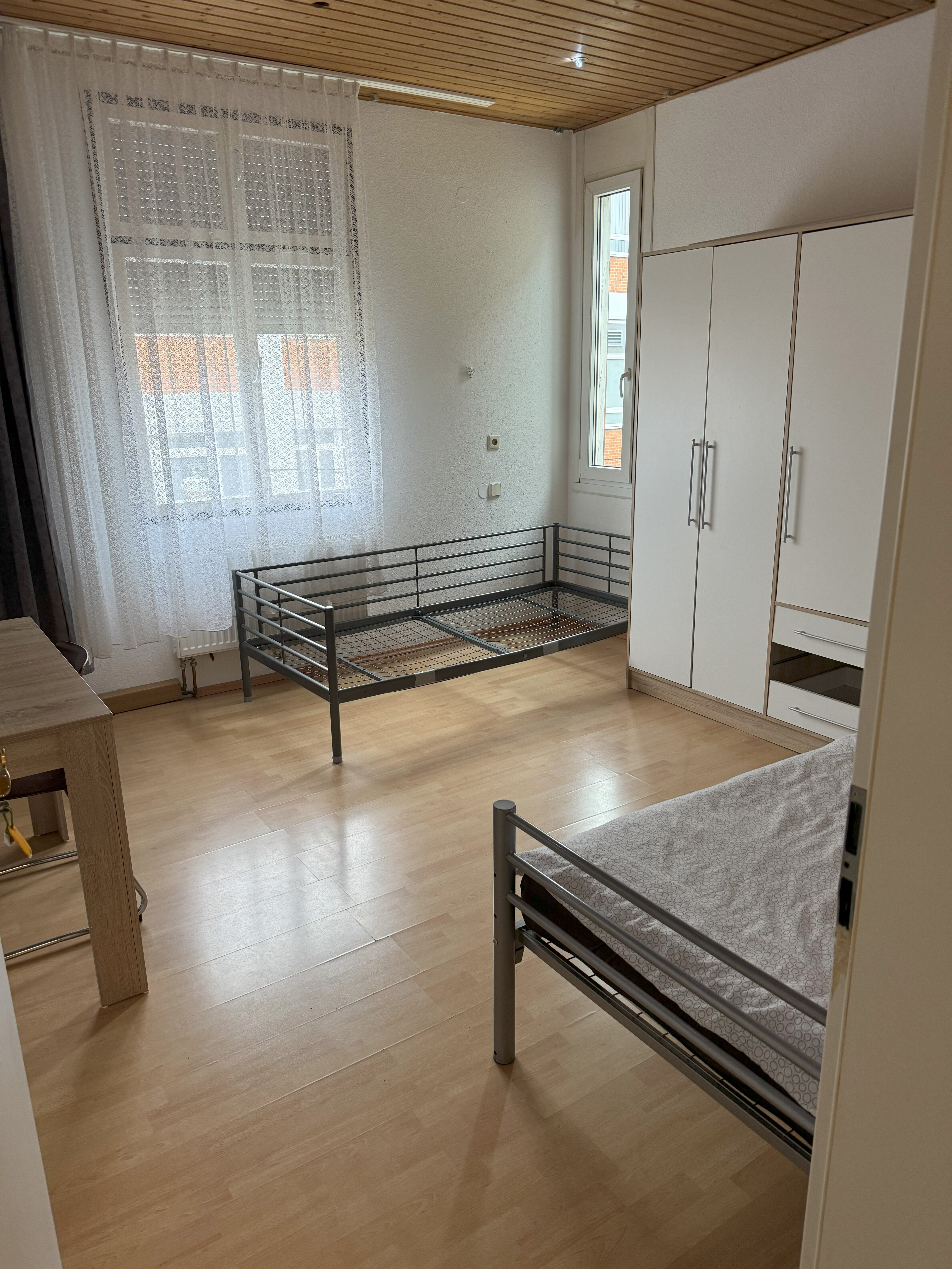 Wohnung zur Miete Wohnen auf Zeit 635 € 3 Zimmer 72 m²<br/>Wohnfläche ab sofort<br/>Verfügbarkeit Neckarvorstadt Stuttgart-Bad Cannstatt 70376