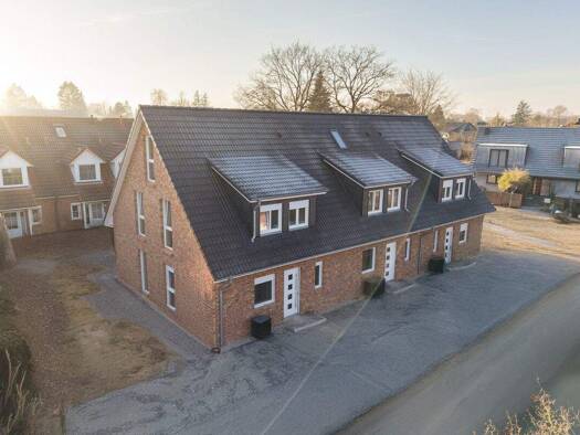 Reihenendhaus zum Kauf - Erstbezug 560.000 € 4 Zimmer 111,7 m² frei ab sofort Tannenallee 48 Harksheide Norderstedt 22844