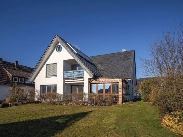 Einfamilienhaus zum Kauf provisionsfrei 520.000 € 5 Zimmer 216,8 m² 688 m² Grundstück Steinhagen 33803