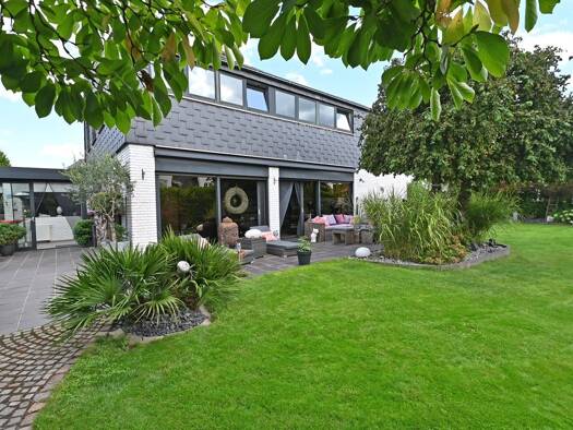 Einfamilienhaus zum Kauf 890.000 € 7 Zimmer 289 m² 936 m² Grundstück Kettwig Stadtbezirk IX 45219