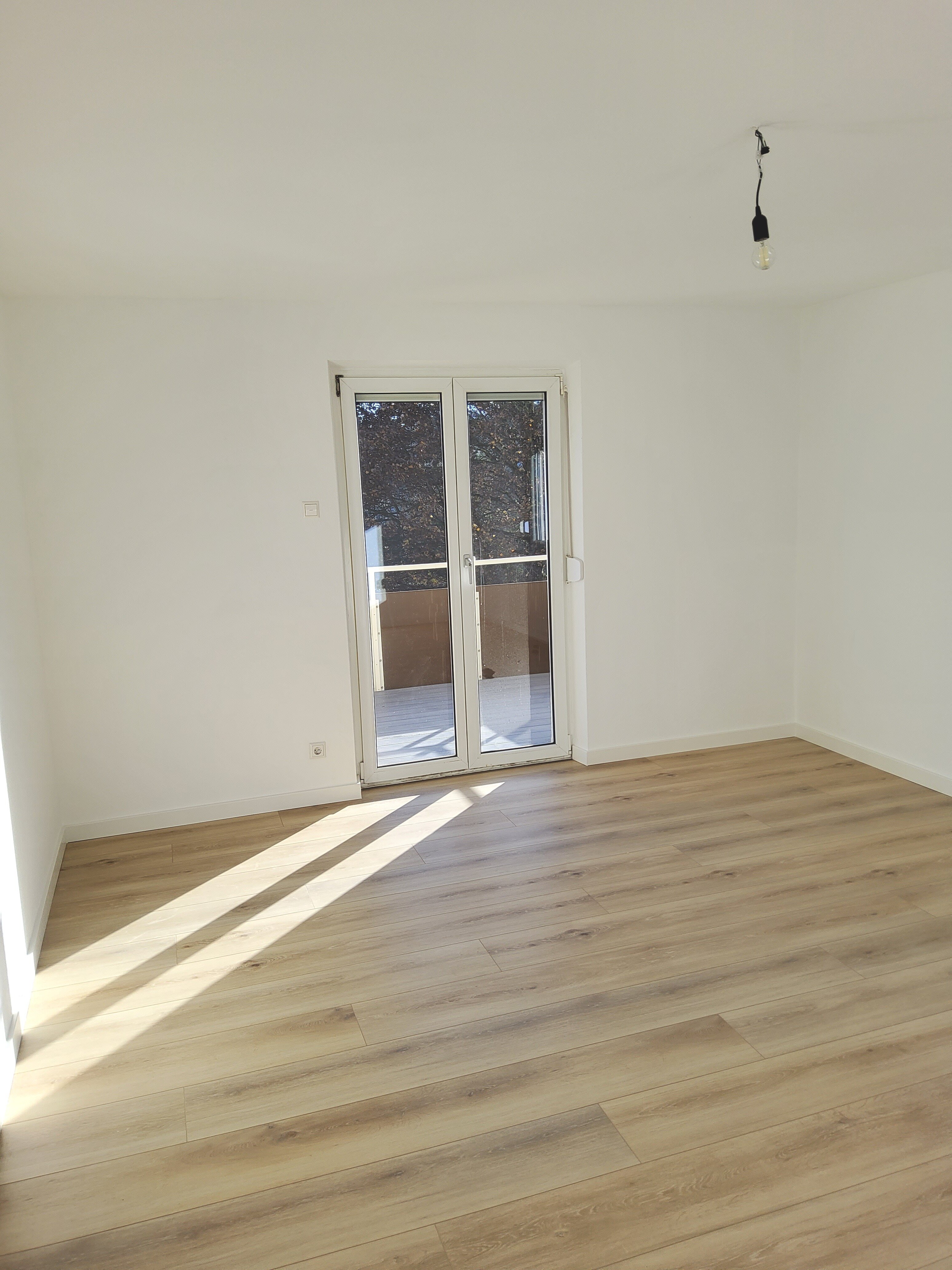 Wohnung zur Miete 1.480 € 4 Zimmer 101 m²<br/>Wohnfläche 2.<br/>Geschoss Botnang - Süd Stuttgart 70195