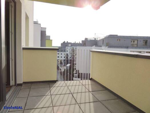 Wohnung zur Miete 706 € 2 Zimmer 46 m² 4. Geschoss frei ab 01.04.2026 Susi-Nicoletti-Weg Wien 1100