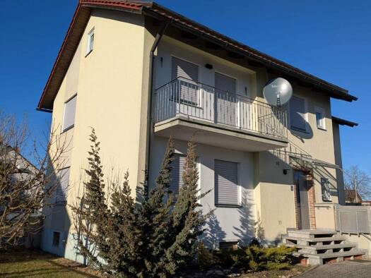 Einfamilienhaus zur Miete 1.765 € 4 Zimmer 134 m² 396 m² Grundstück frei ab sofort Schwandorf 92421