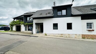 Doppelhaushälfte zum Kauf 89.000 € 7 Zimmer 220 m² 559 m² Grundstück Herbitzheim Gersheim 66453