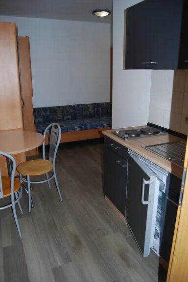 Wohnung zur Miete 420 € 1 Zimmer 18 m² frei ab 01.12.2024 Katholischer Kirchenplatz 4 Altstadt Erlangen 91054