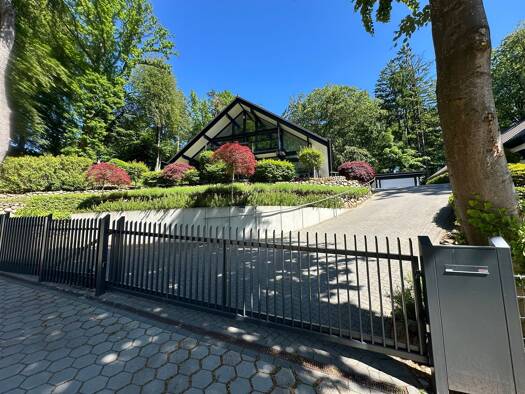 Villa zum Kauf provisionsfrei 1.289.000 € 3 Zimmer 194 m² 2.637 m² Grundstück frei ab sofort Bendestorf 21227