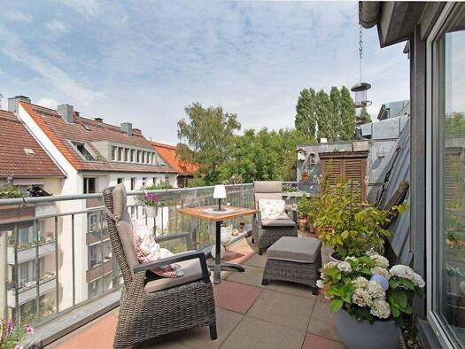 Wohnung zum Kauf 795.000 € 3 Zimmer 94 m² Winterhude Hamburg 22303