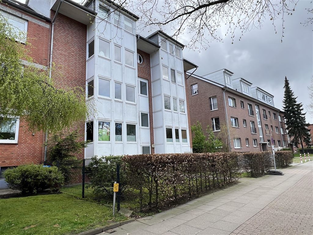 Maisonette zur Miete 1.175 € 3 Zimmer 88 m²<br/>Wohnfläche 3.<br/>Geschoss 15.12.2024<br/>Verfügbarkeit Wandsbek Hamburg 22041