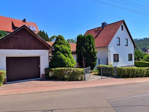 Einfamilienhaus zum Kauf 142.500 € 4 Zimmer 126 m² 681 m² Grundstück Waldau Schleusingen OT Waldau 98553