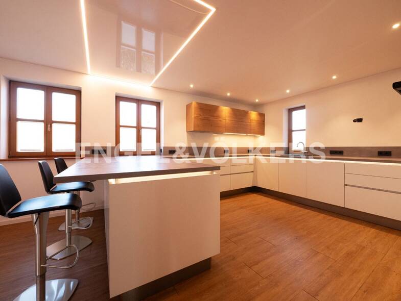 Einfamilienhaus zum Kauf 599.000 € 6 Zimmer 203 m² 973 m² Grundstück Augsfeld Haßfurt 97437