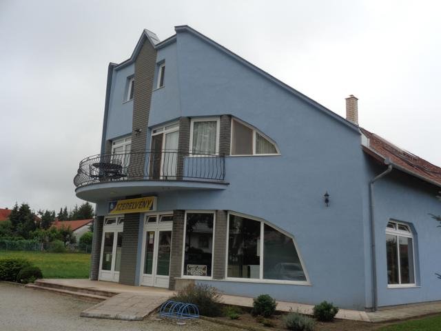 Mehrfamilienhaus zum Kauf provisionsfrei 395.000 € 7 Zimmer 325 m²<br/>Wohnfläche 1.100 m²<br/>Grundstück Zalakaros 8749