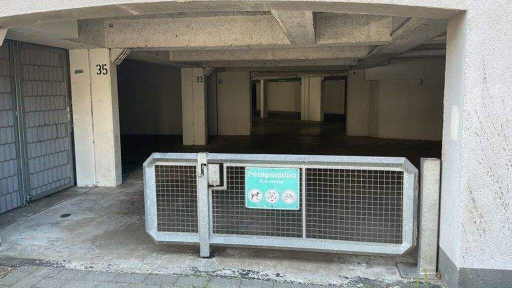 Außenstellplatz zur Miete provisionsfrei 44 € Karoline-Schulze-Straße 1 Nördliche Innenstadt Potsdam 14480