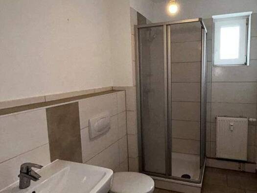 Wohnung zur Miete 295 € 1 Zimmer 34,8 m² 1. Geschoss Weststraße 16 Schkeuditz 04435
