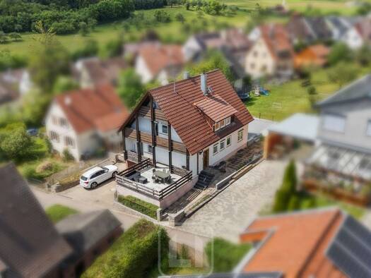 Mehrfamilienhaus zum Kauf 649.000 € 8 Zimmer 231,6 m² 827 m² Grundstück Heimsheim 71296