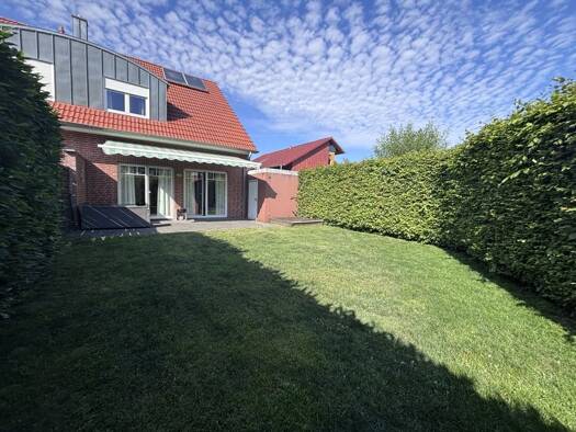 Doppelhaushälfte zum Kauf 308.000 € 4 Zimmer 124 m² 271 m² Grundstück Holtorf Nienburg (Weser) 31582