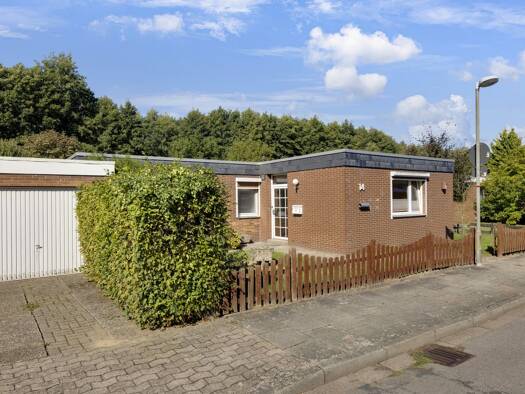 Einfamilienhaus zum Kauf 250.000 € 5 Zimmer 136 m² 603 m² Grundstück Bückeburg Bückeburg 31675