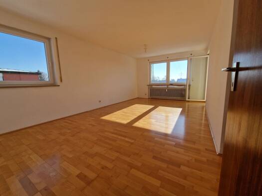 Wohnung zur Miete 725 € 2,5 Zimmer 61 m² frei ab 01.05.2026 Lauingen Lauingen (Donau) 89415