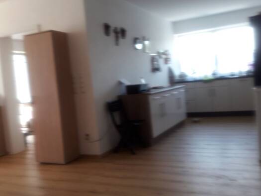 Wohnung zur Miete 1.200 € 3 Zimmer 109 m² frei ab 01.09.2026 Albrecht-Dürer-Straße Straubing 94315