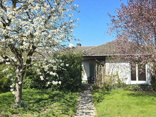 Bungalow zum Kauf provisionsfrei 228.000 € 4 Zimmer 140 m² 873 m² Grundstück Bothmer Schwarmstedt 29690