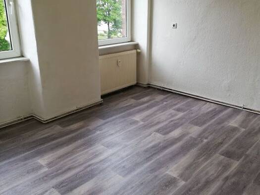 Wohnung zur Miete 358 € 3 Zimmer 71,6 m² 2. Geschoss Schulstraße 11 Weißenfels 06667