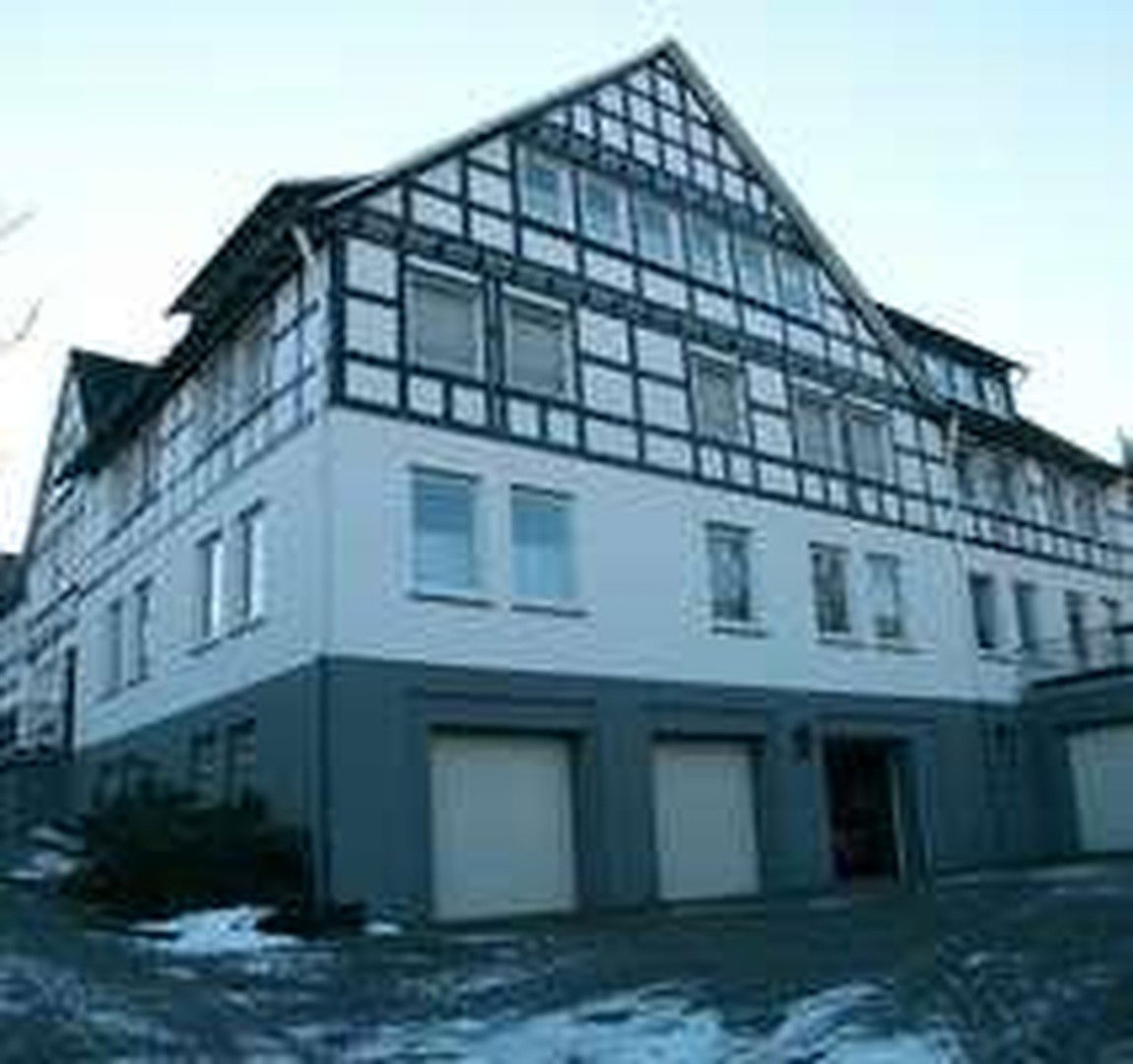 Wohnung zur Miete 740 € 3 Zimmer 100 m²<br/>Wohnfläche 1.<br/>Geschoss 01.04.2025<br/>Verfügbarkeit Am Stünzel 4b Grafschaft Grafschaft 57392