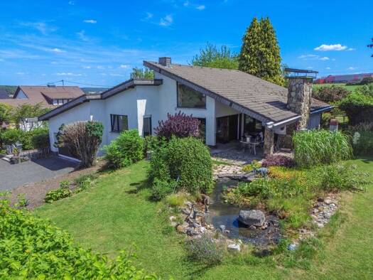 Einfamilienhaus zum Kauf 427.000 € 5 Zimmer 184 m² 2.616 m² Grundstück Urbach 56317