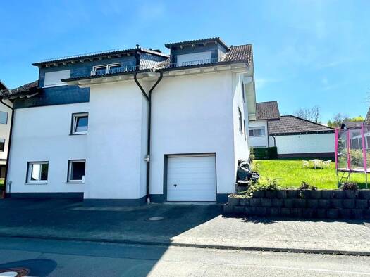 Mehrfamilienhaus zum Kauf 455.000 € 10 Zimmer 254 m² 653 m² Grundstück Wenden / Schönau 57482