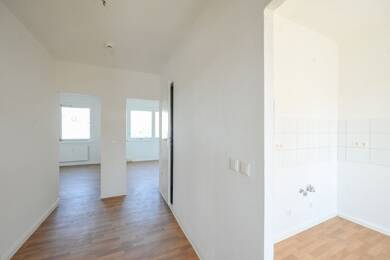 Wohnung zur Miete 401 € 3 Zimmer 57,2 m² 4. Geschoss Zapfenweg 6 Heide-Nord / Blumenau Halle 06120